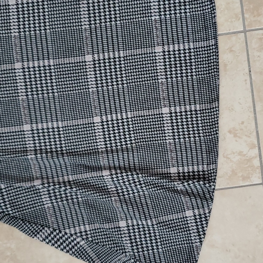 Whbm Black Gray Houndstooth Patterned Sleeveless … - image 3